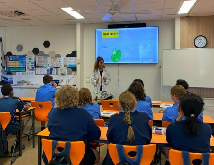 Doctor Sonu Yadav presenting a screen to her team